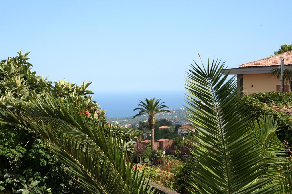 Casa Rocca d'Api Villa Zafferana Etnea Esterno foto